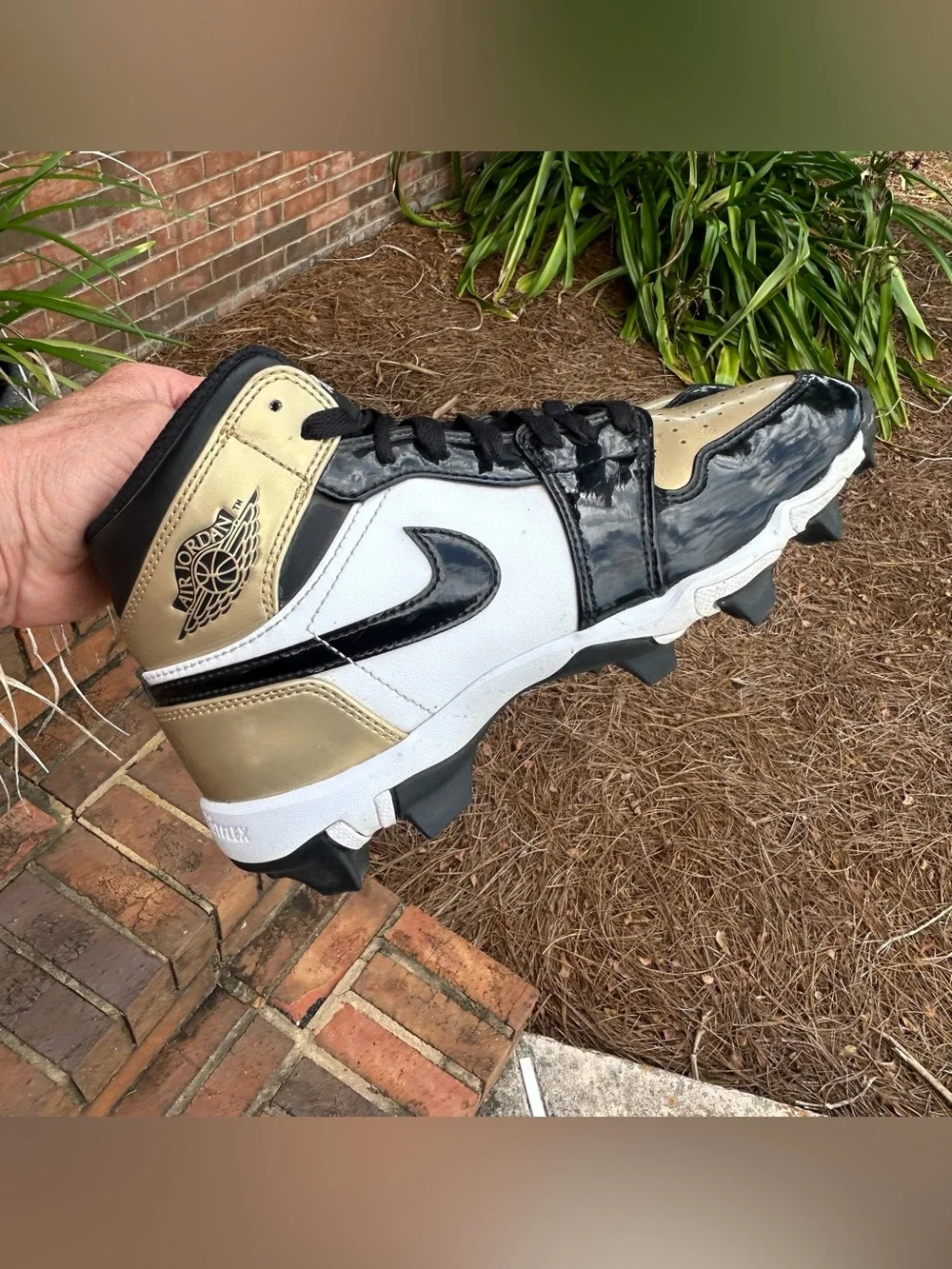 Air Jordan 1 Mid TD 